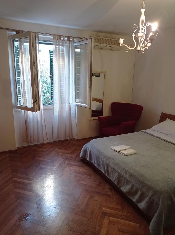 Damjan Rooms Спліт Екстер'єр фото