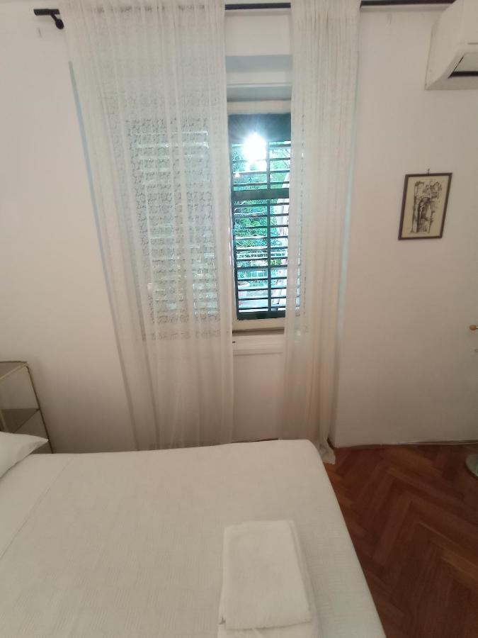 Damjan Rooms Спліт Екстер'єр фото