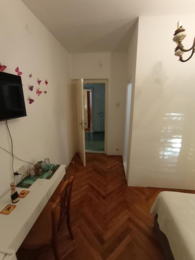 Damjan Rooms Спліт Екстер'єр фото